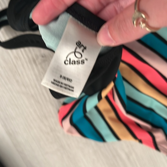 Pair of girls keyhole swimsuits from Cat&Jack + Art Class size 6/6X EUC - Picture 4 of 4